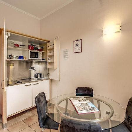 Apollo Apartments Colosseo Roma Quarto foto