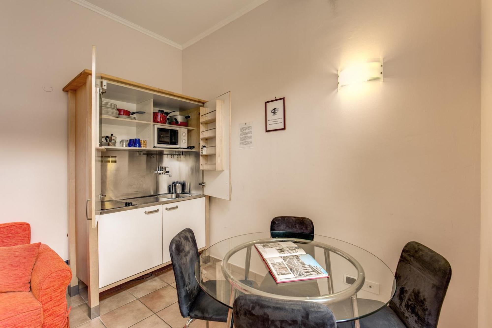 Apollo Apartments Colosseo Roma Quarto foto